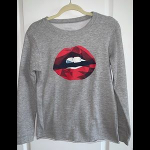 Grey Lips 👄 Sweatshirt Size M